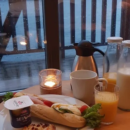 Havhotell 3*