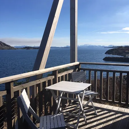 Havhotell Отель Vaerlandet