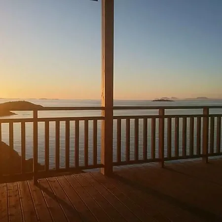 Vaerlandet Havhotell 3*